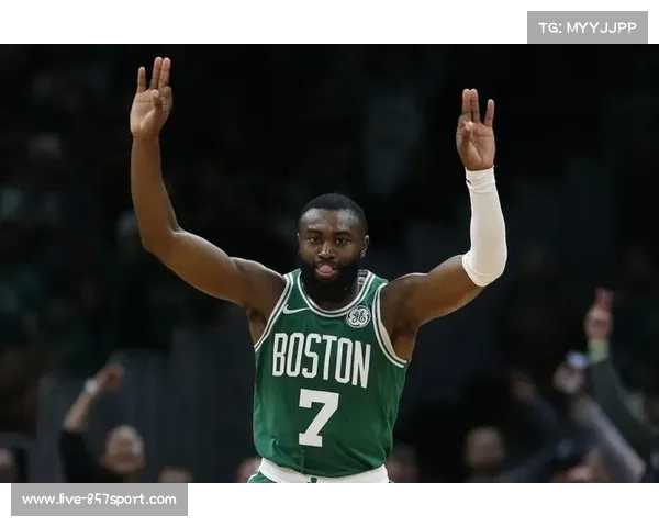 杰伦布朗畅谈角色转变称能成为年轻球员榜样既是荣誉也是责任