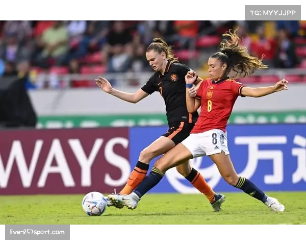 里昂女足豪夺十八次法甲冠军八度称霸欧洲巩固女足王者地位