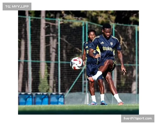 特拉布宗体育客场2比1战胜戈兹特佩，恩斯特·穆奇梅开二度